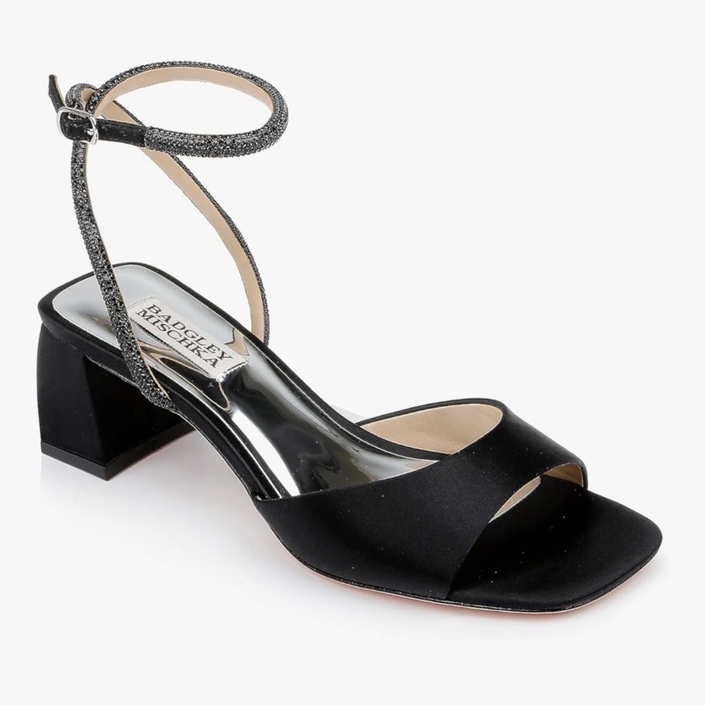 Badgley Mischka Infinity Ankle Strap Sandal black satin With a Block Heel Size 8
